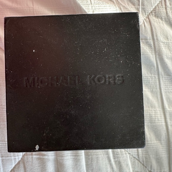 Michael Kors Silver and Gold Watch - Picture 6 of 6